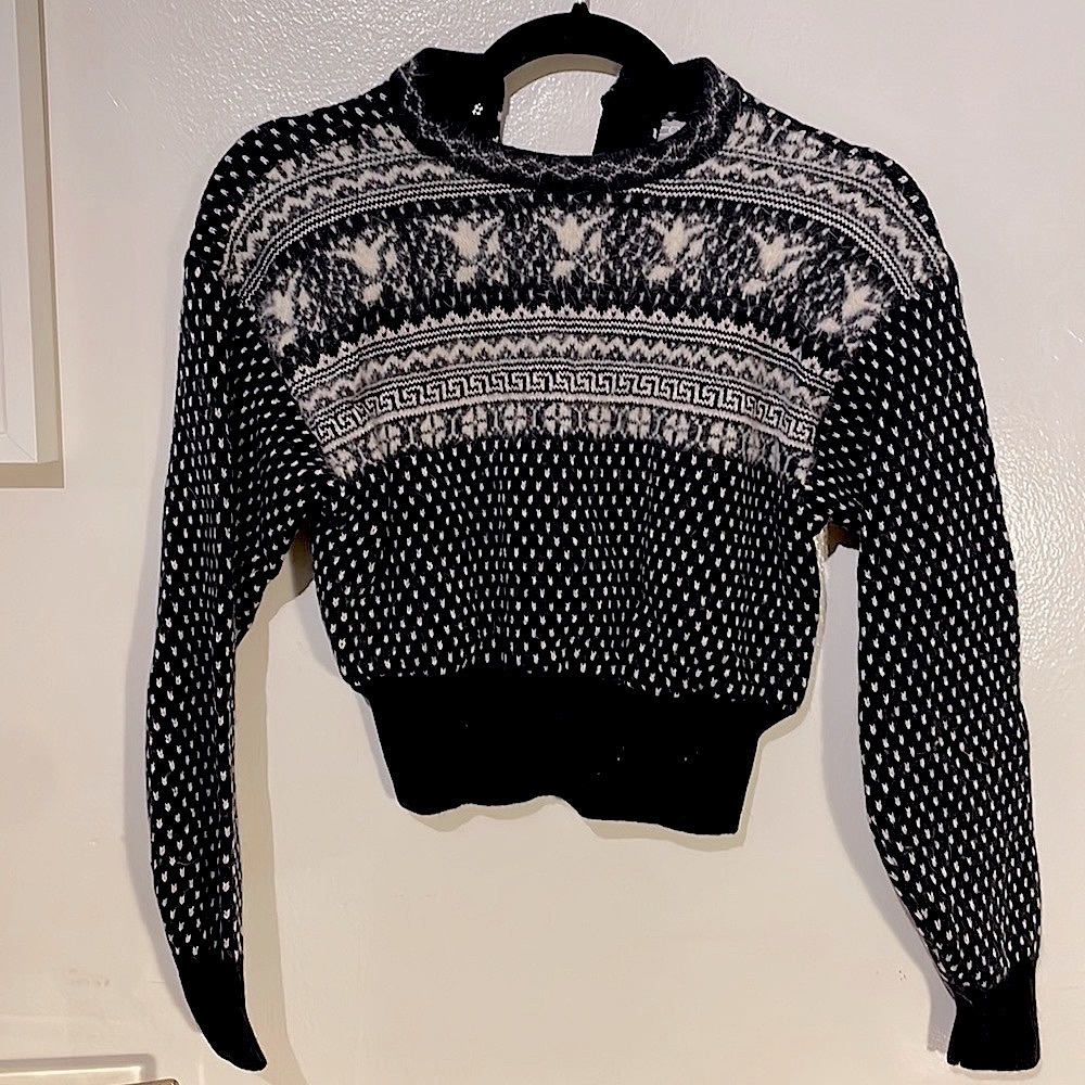 Vintage Esprit wool crop sweater! It’s super cute!